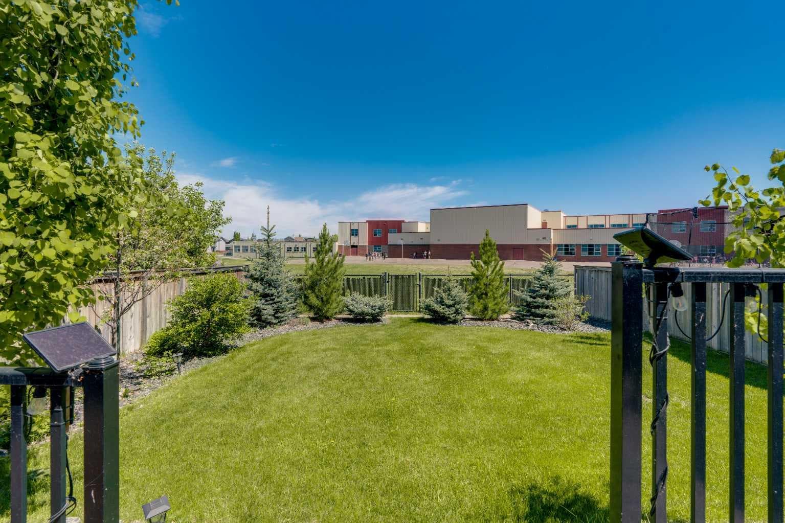 143 Cranfield Circle SE