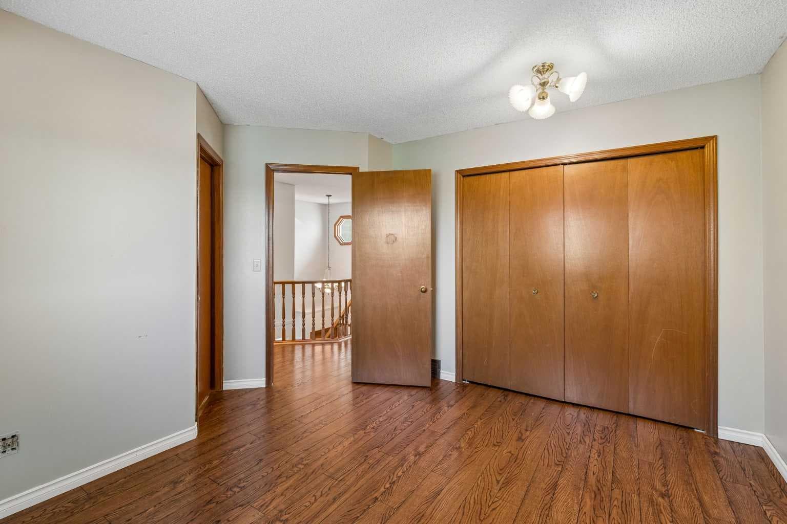 728 Shawnee Drive SW