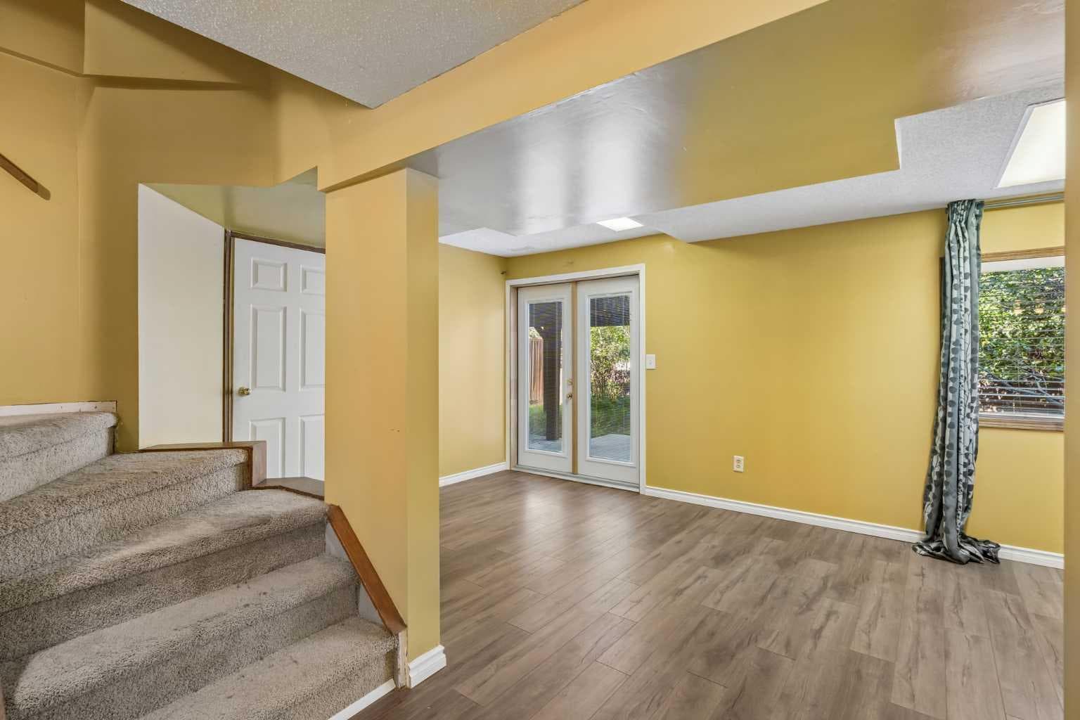 728 Shawnee Drive SW