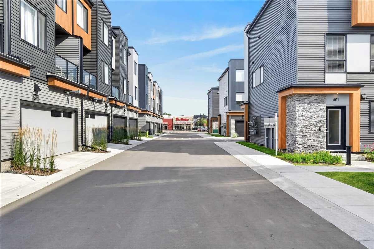 401, 81 Midtown Boulevard SW
