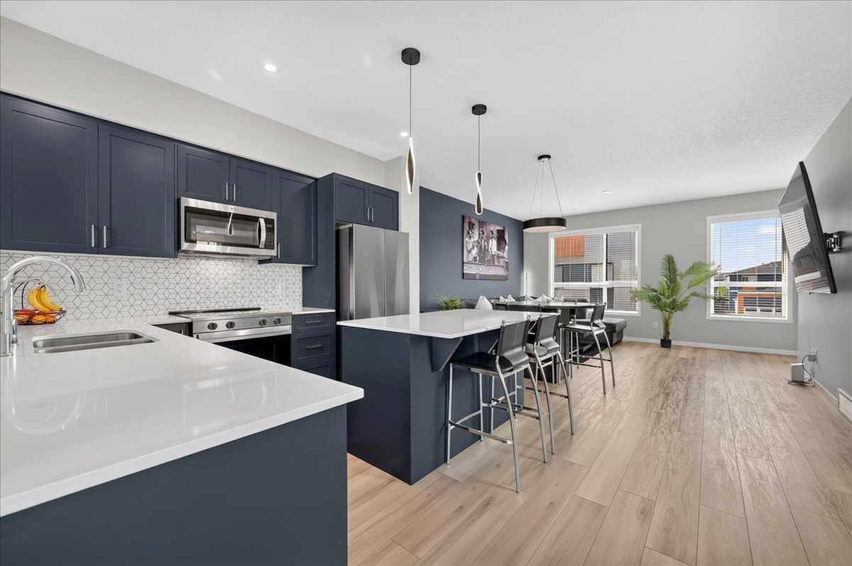 401, 81 Midtown Boulevard SW