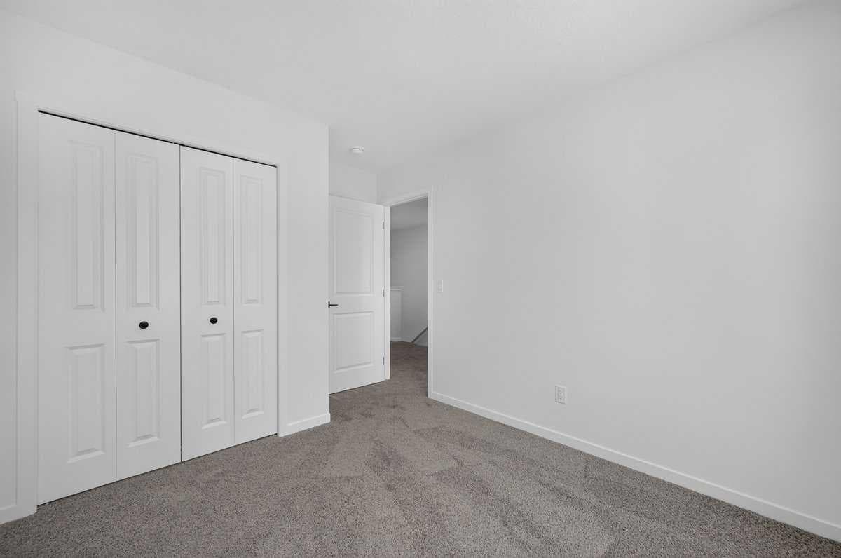 401, 81 Midtown Boulevard SW