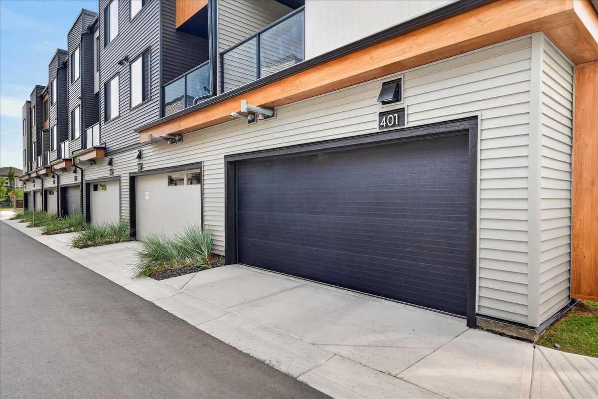 401, 81 Midtown Boulevard SW