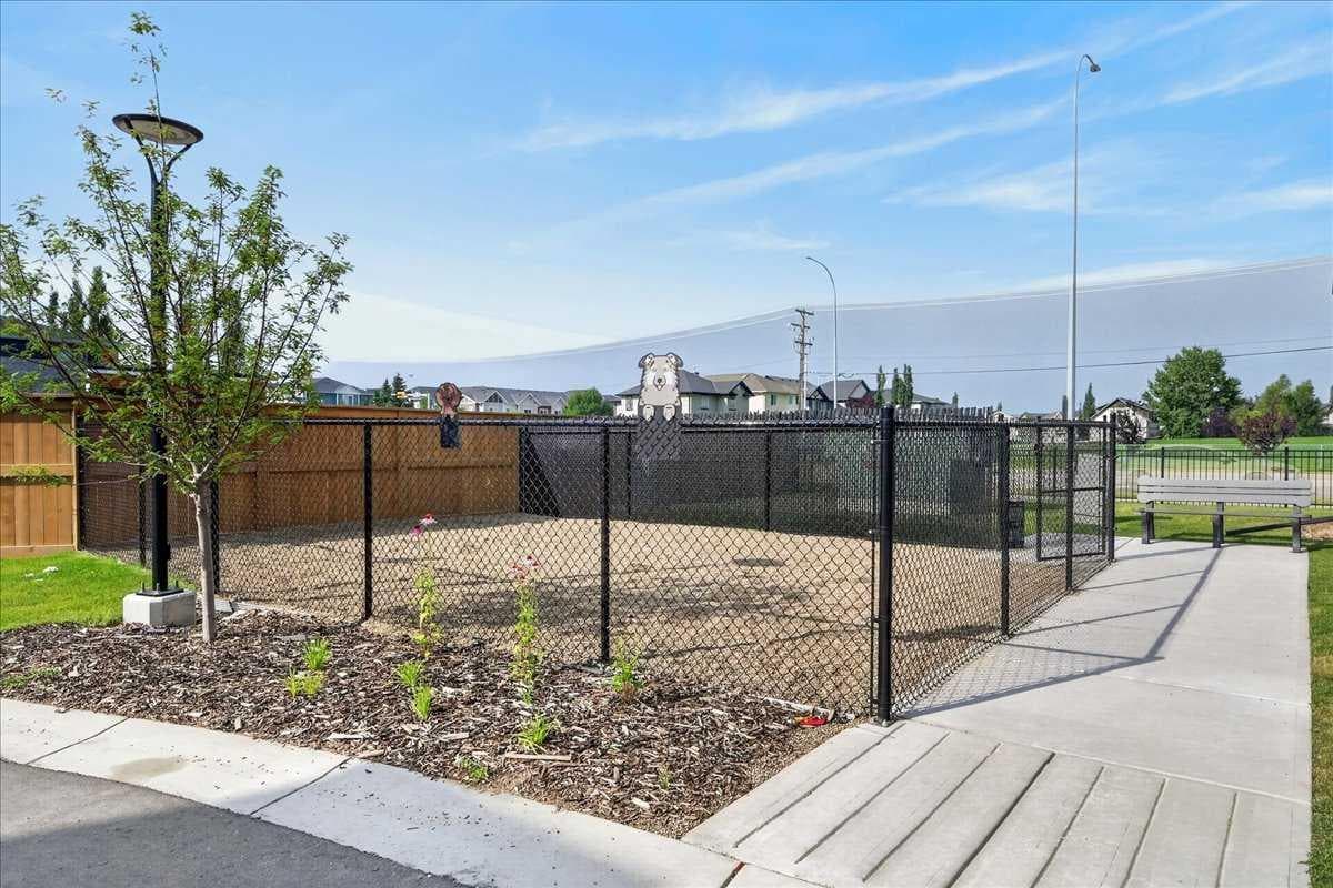 401, 81 Midtown Boulevard SW