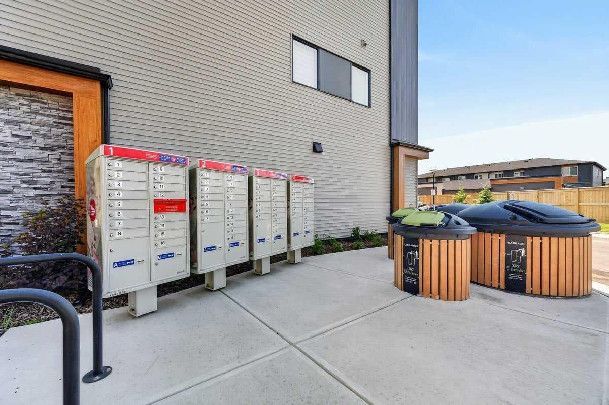 401, 81 Midtown Boulevard SW