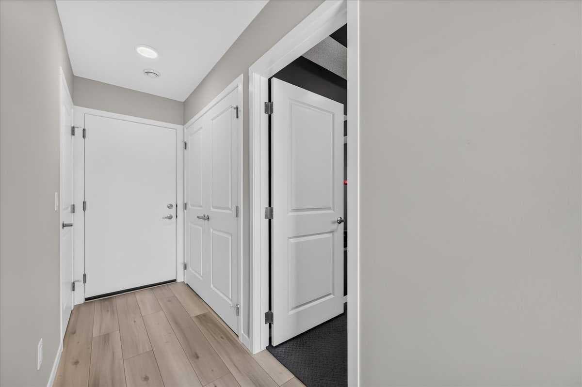 401, 81 Midtown Boulevard SW