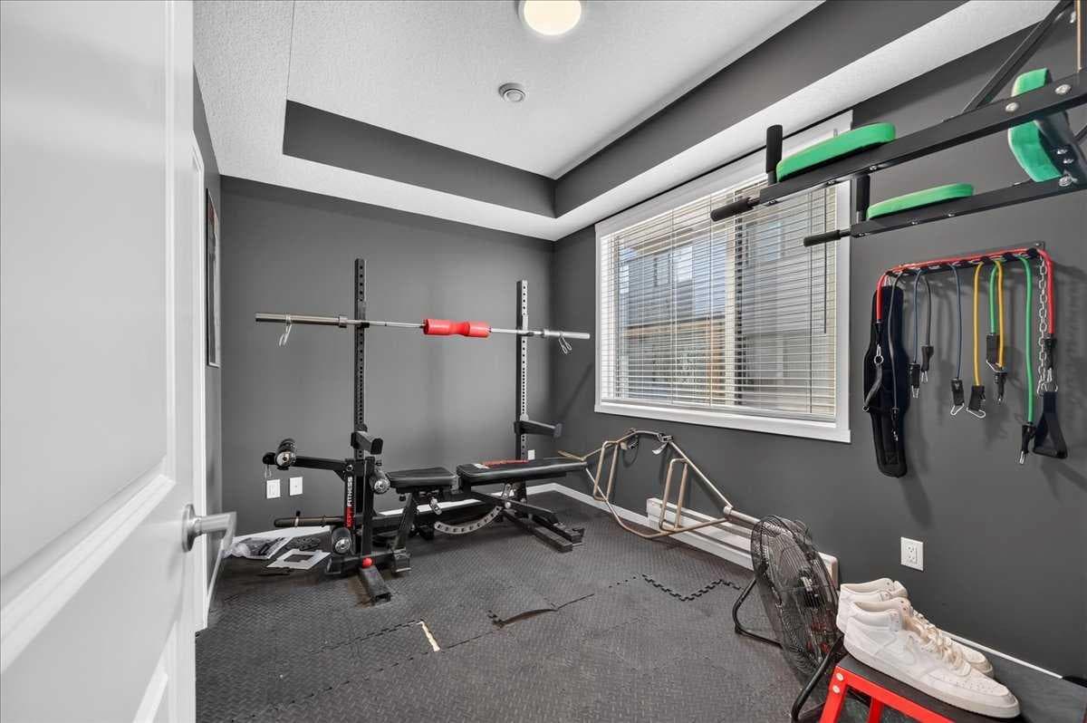 401, 81 Midtown Boulevard SW