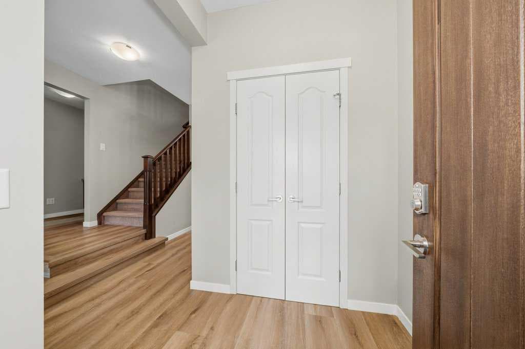 146 Mahogany Grove SE
