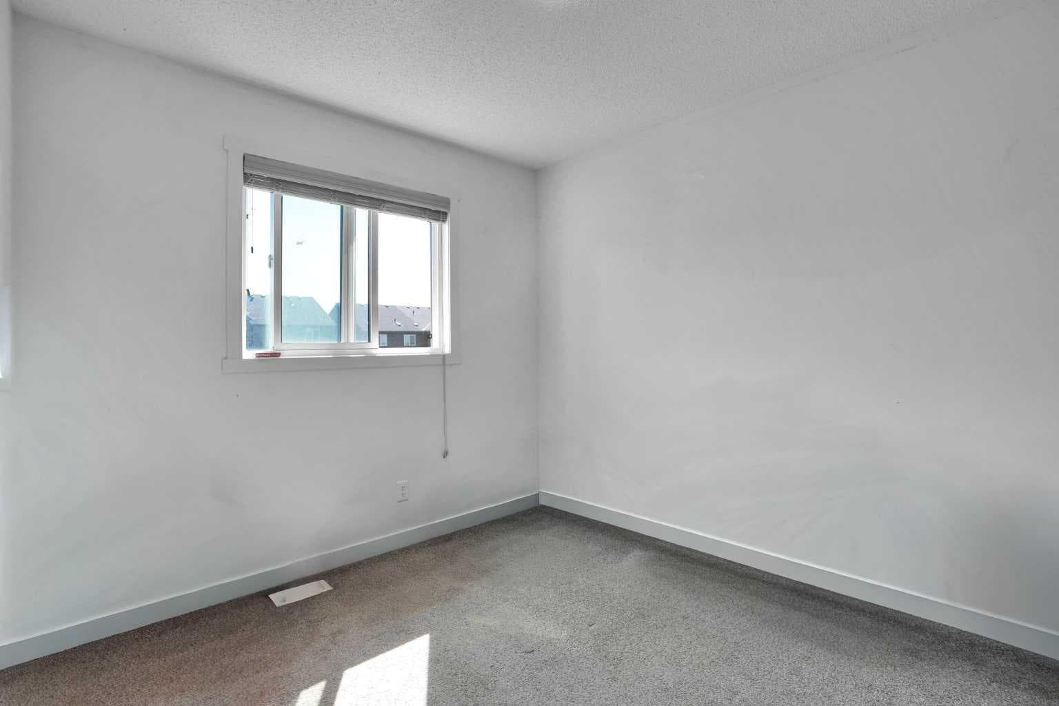 189 Carringvue Way NW