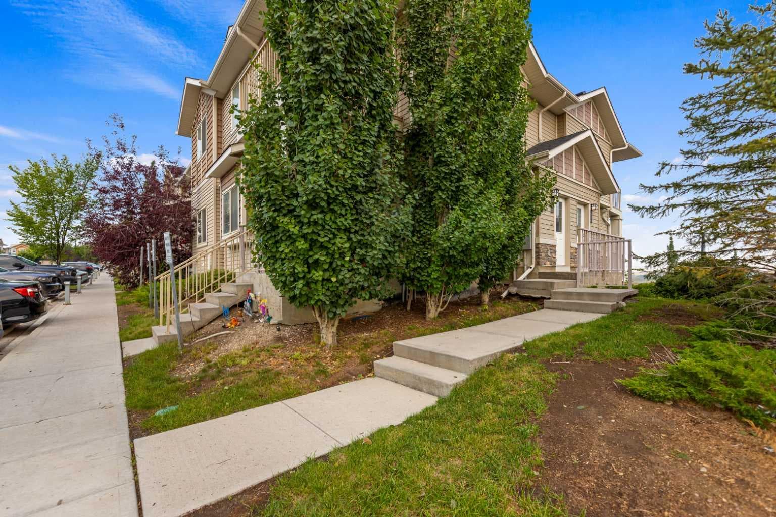 1706, 250 Sage Valley Road NW
