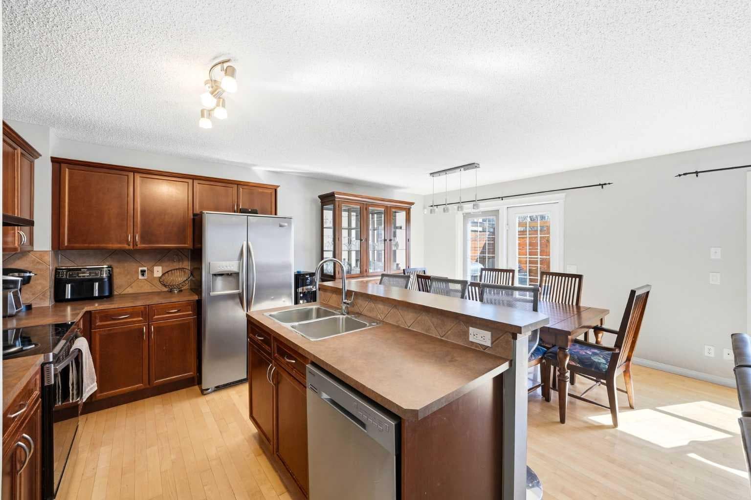 78 Cougar Plateau Way SW