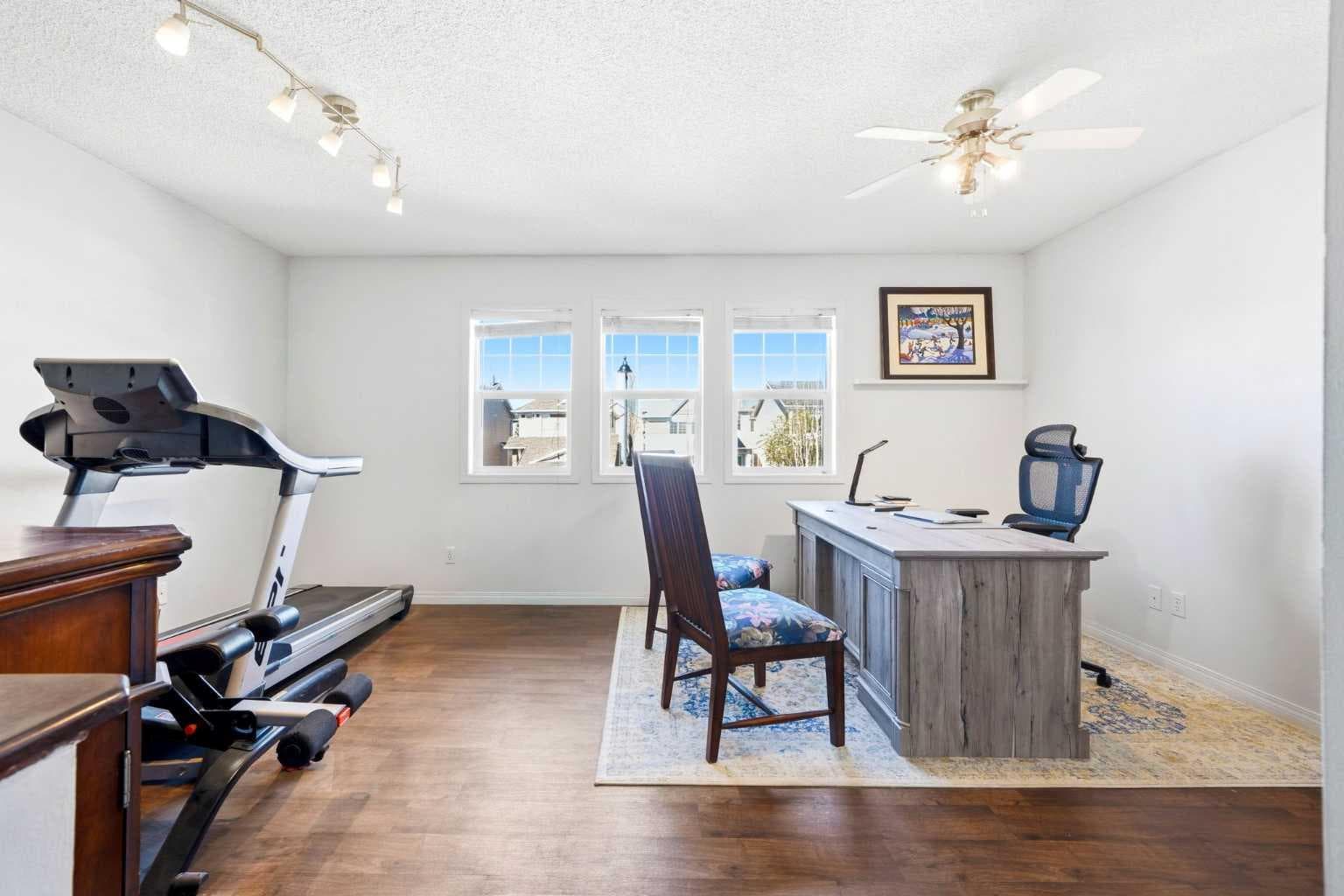78 Cougar Plateau Way SW