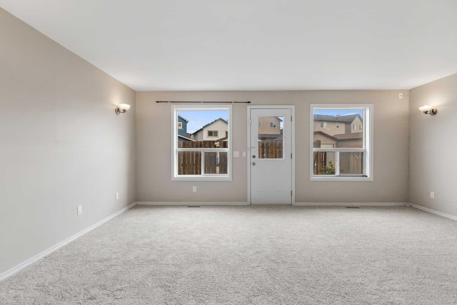 86 Saddlemont Close NE