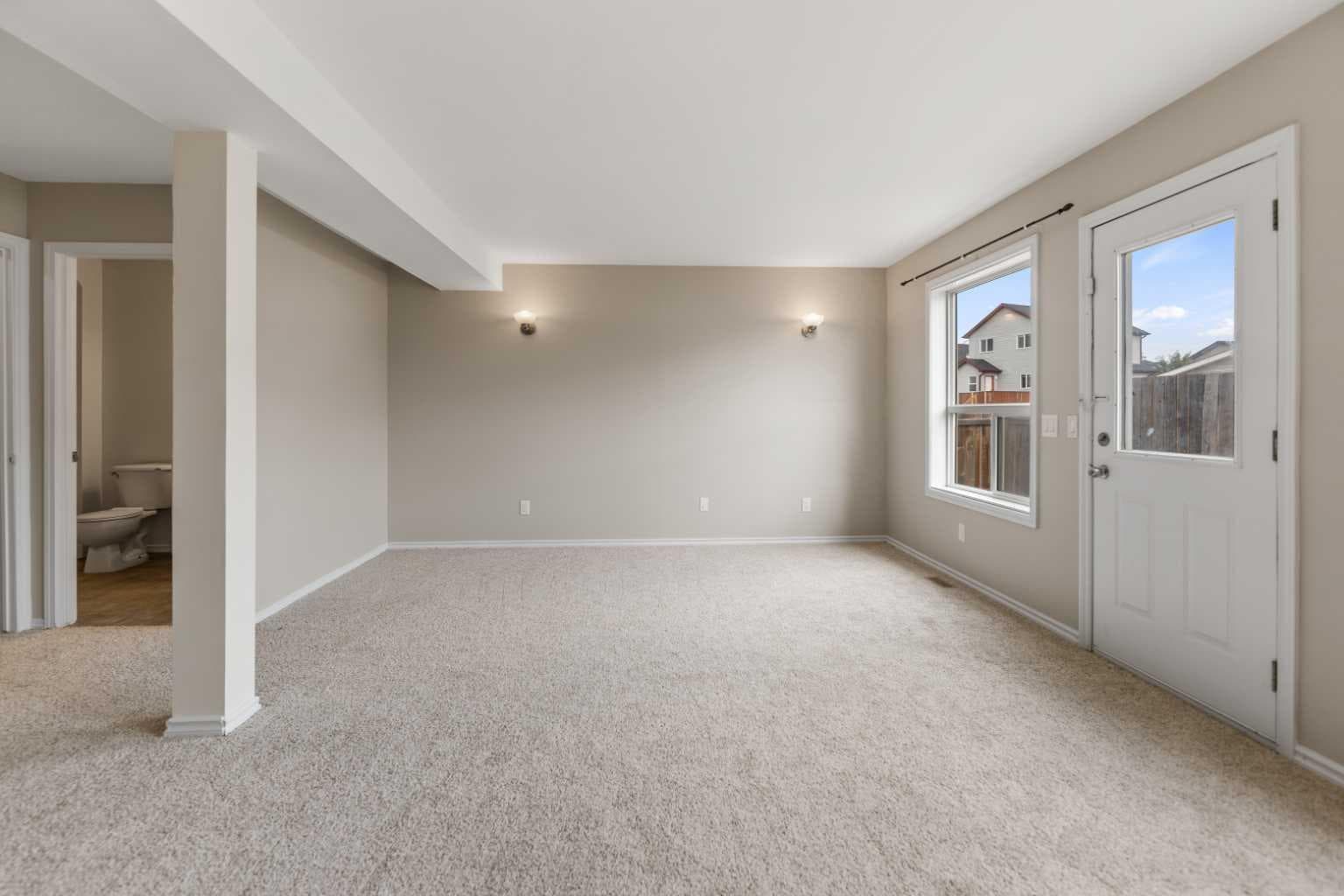 86 Saddlemont Close NE