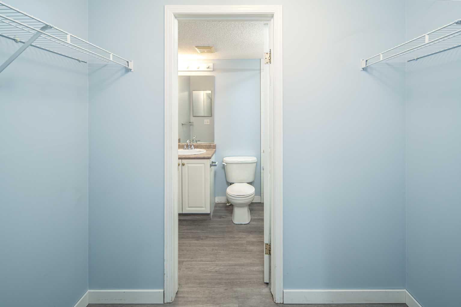 201, 6000 Somervale Court SW