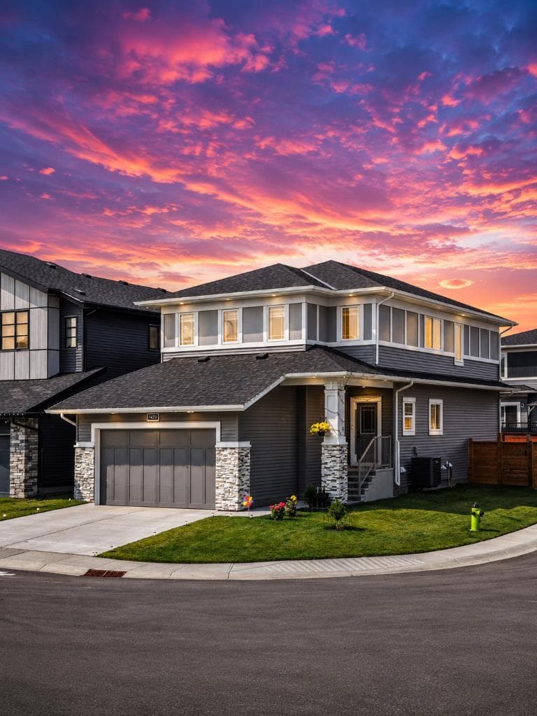1429 Chinook Gate Glen SW