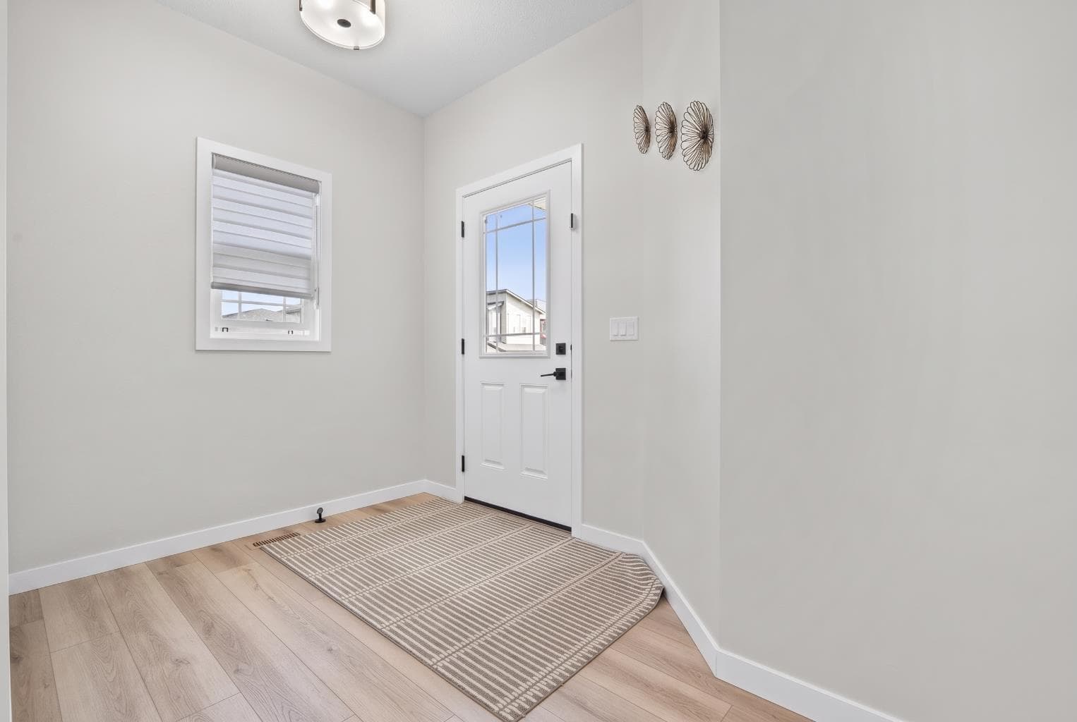1429 Chinook Gate Glen SW
