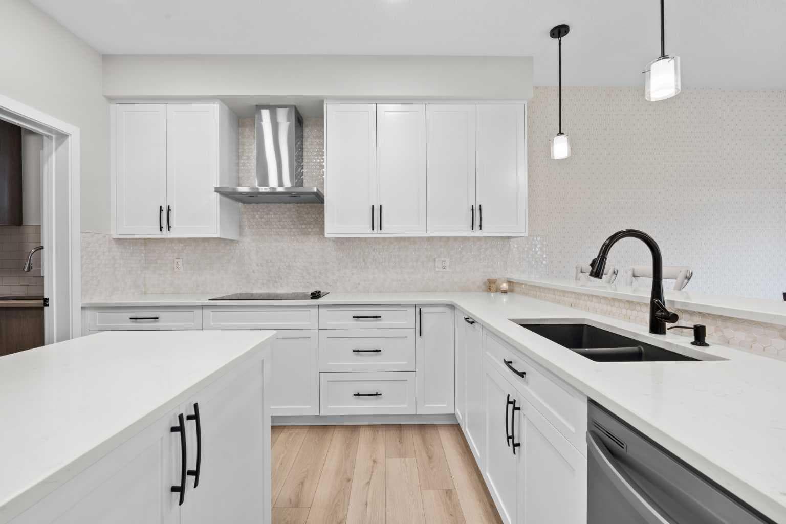 1429 Chinook Gate Glen SW