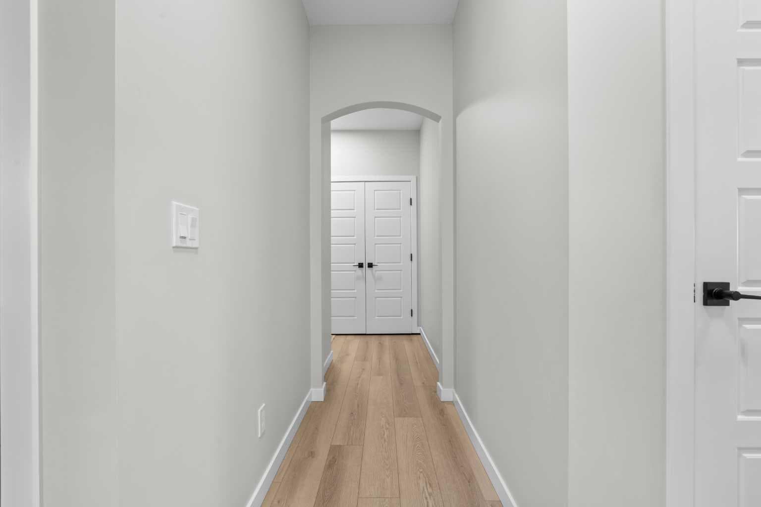 1429 Chinook Gate Glen SW