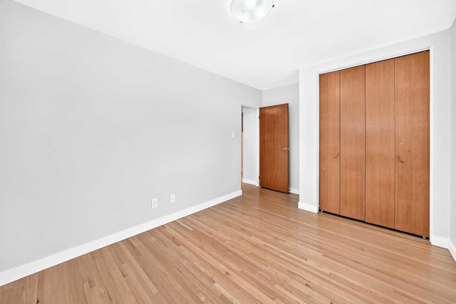 173 Cornwallis Drive NW