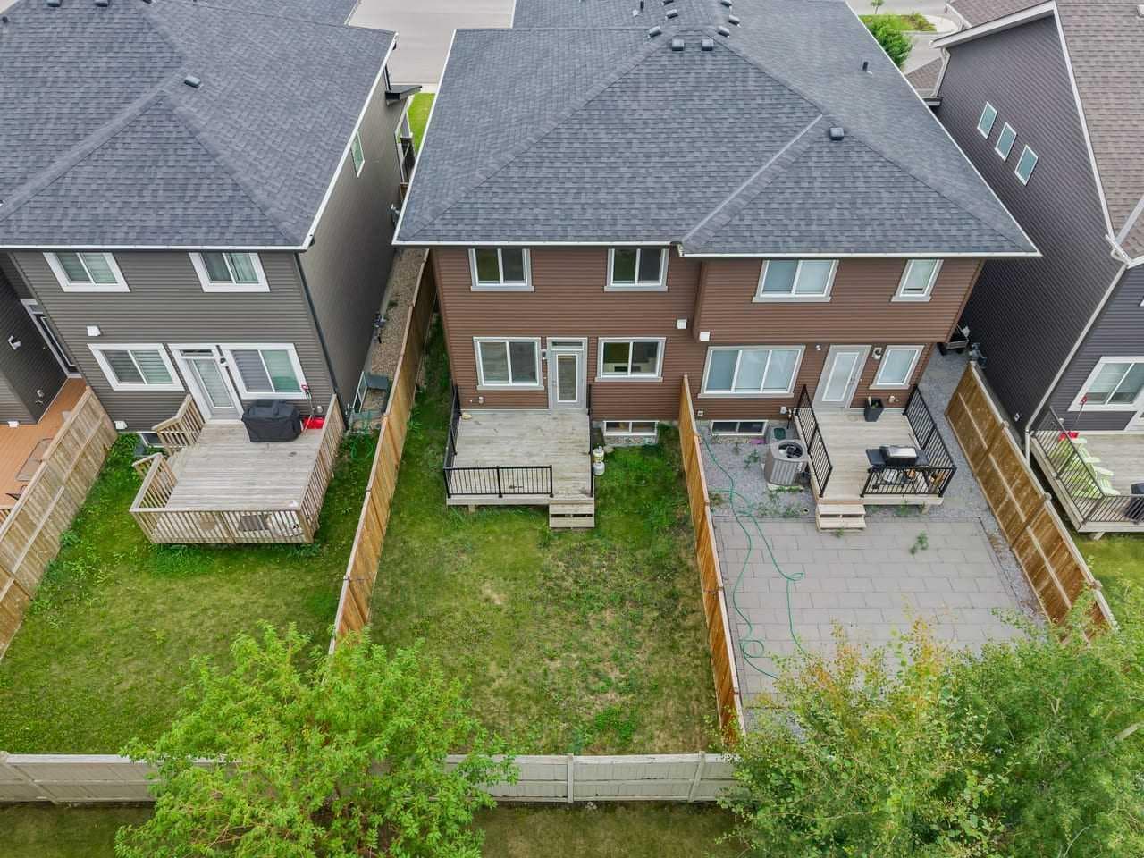 14 Kingfisher Crescent SE