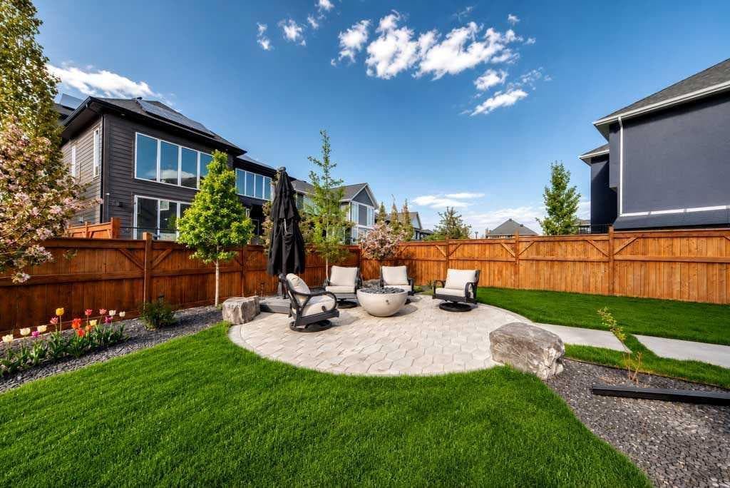 317 Aspen Summit Heights SW