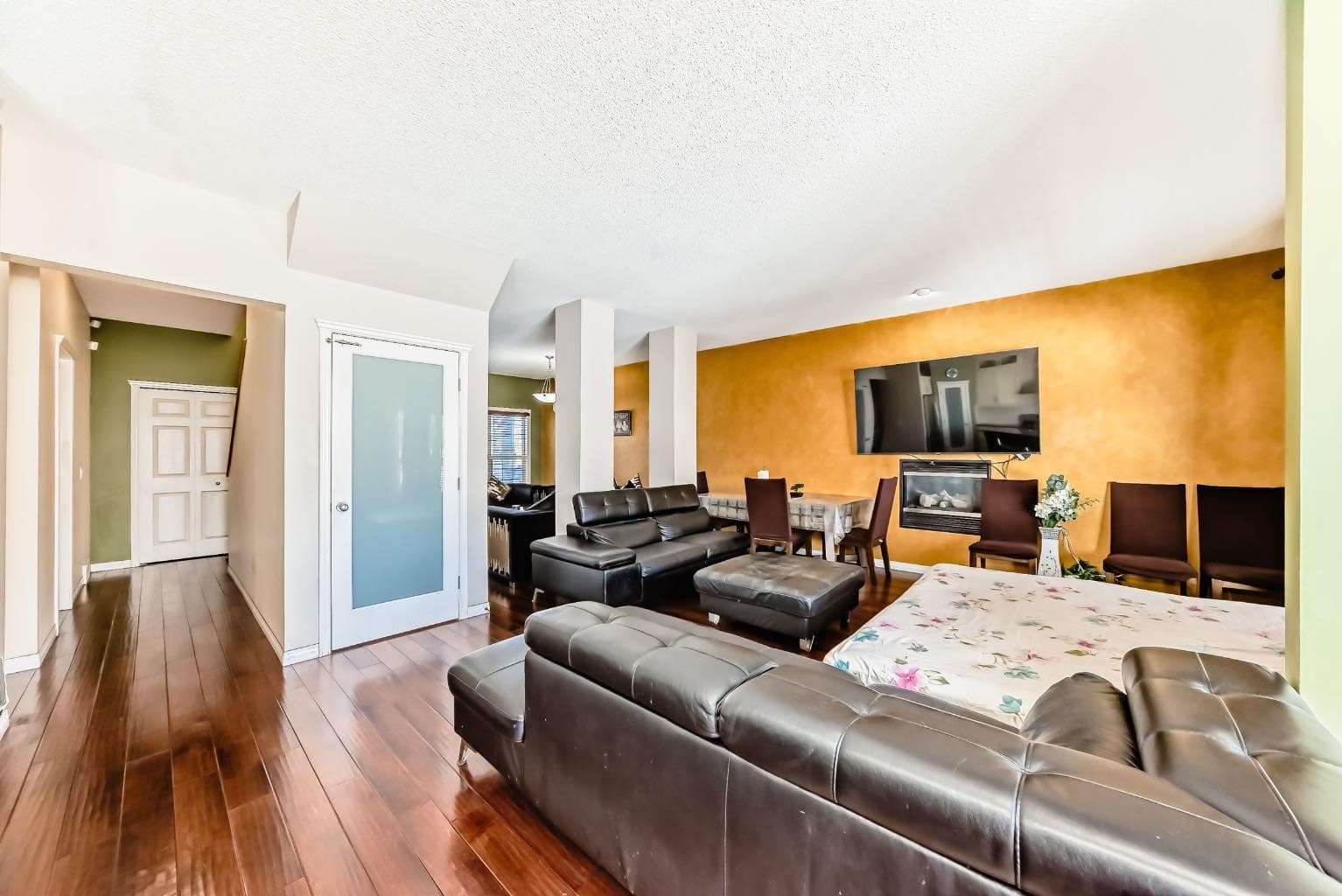 16 Saddlecrest Park NE
