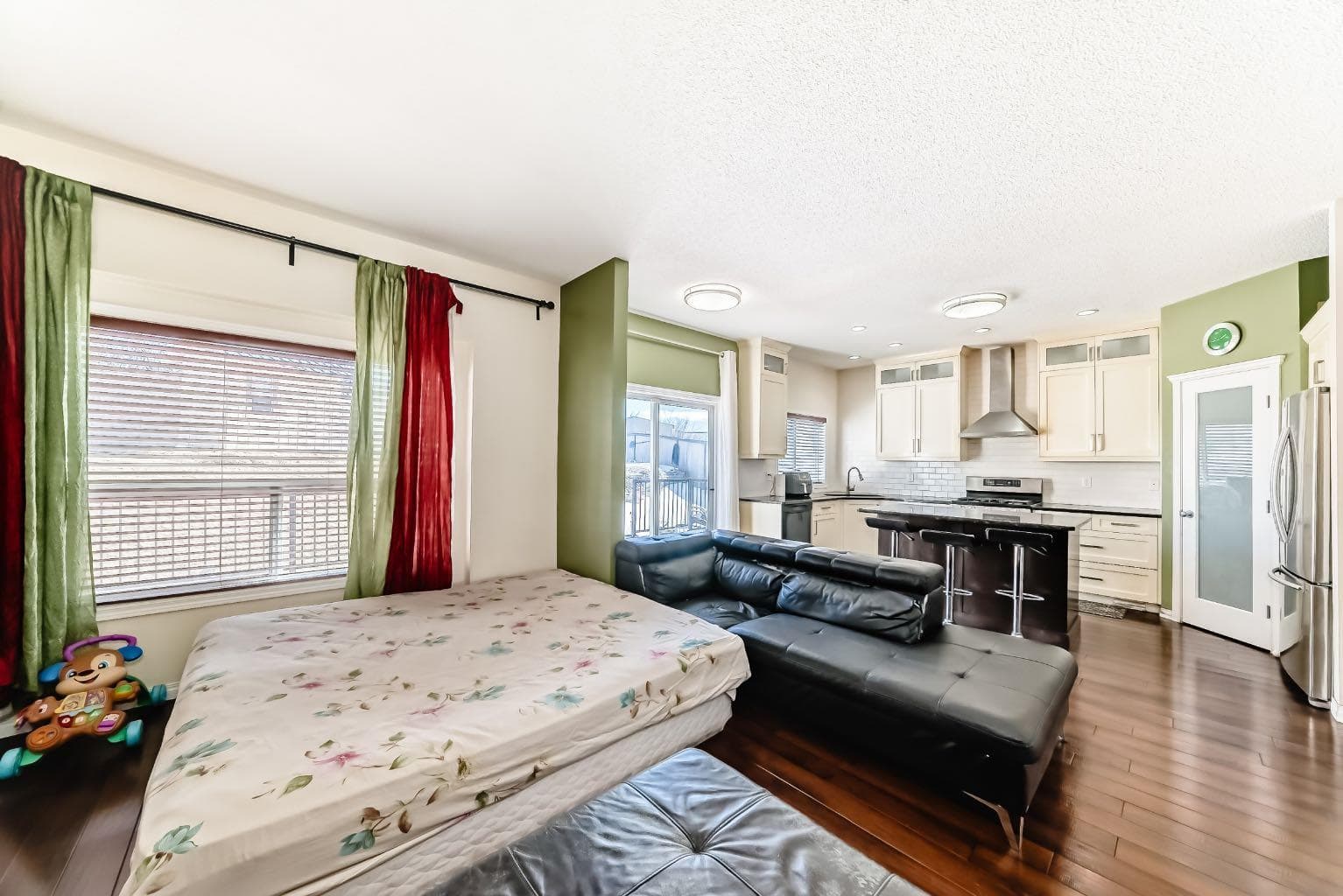 16 Saddlecrest Park NE