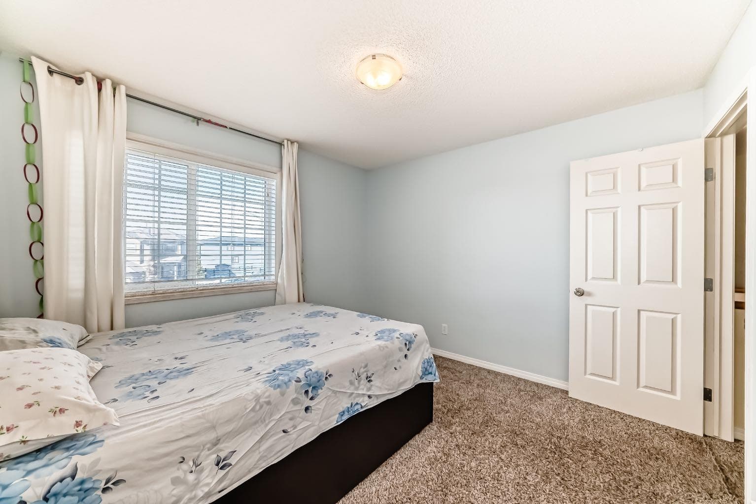 16 Saddlecrest Park NE