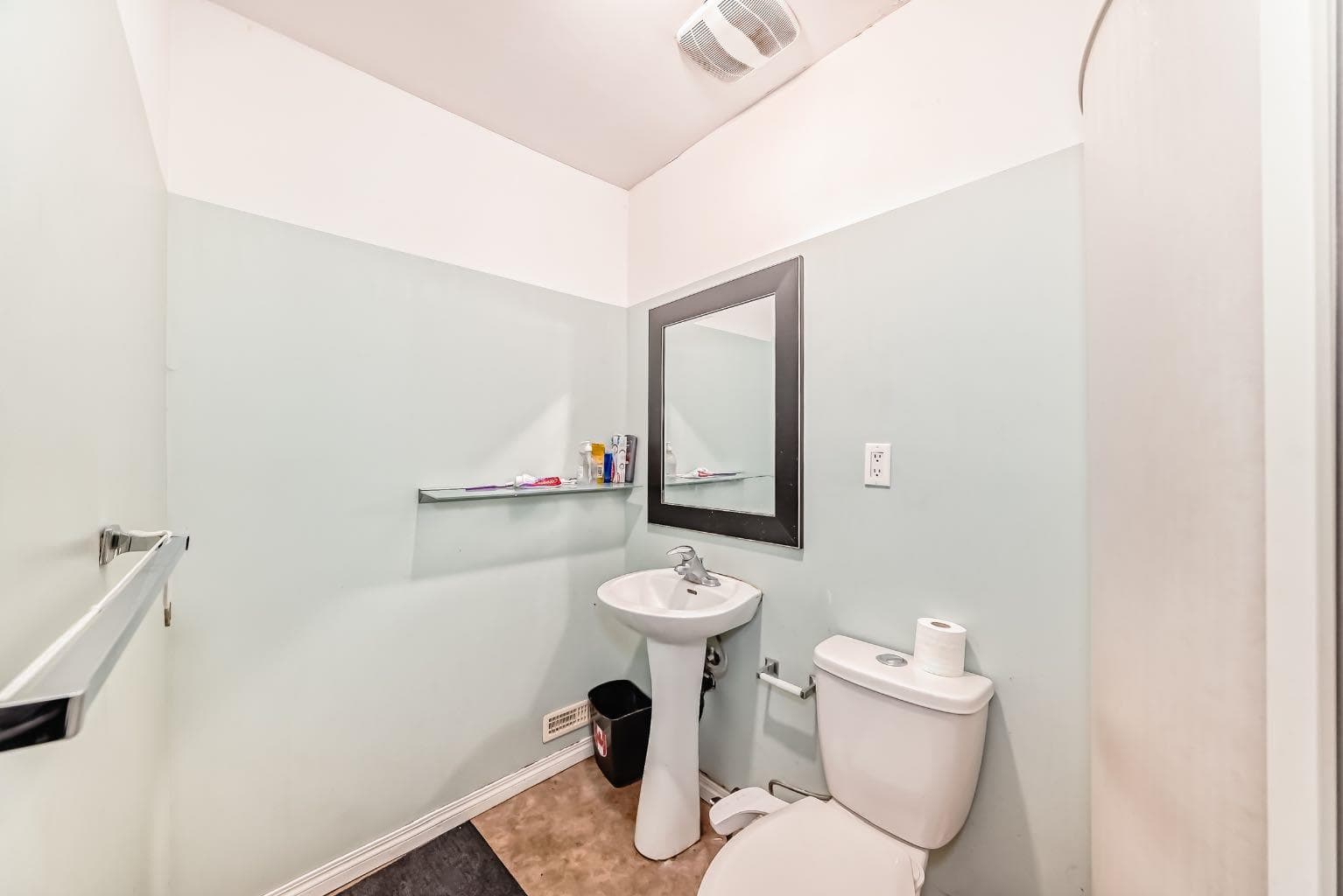 16 Saddlecrest Park NE