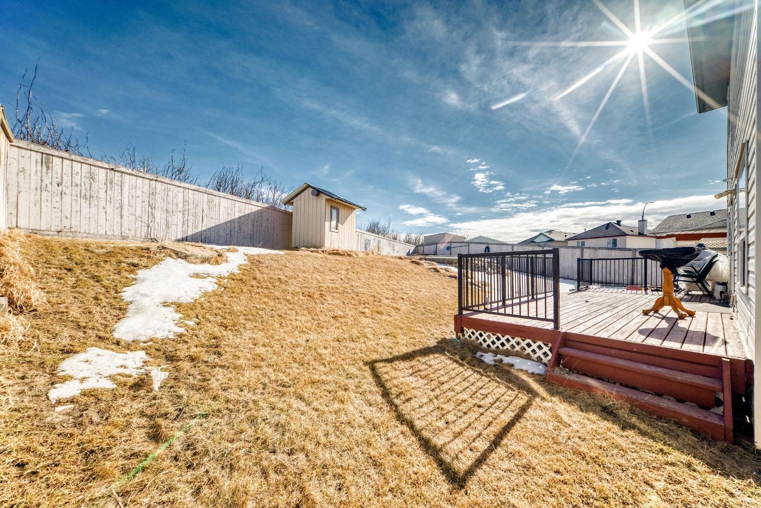 16 Saddlecrest Park NE