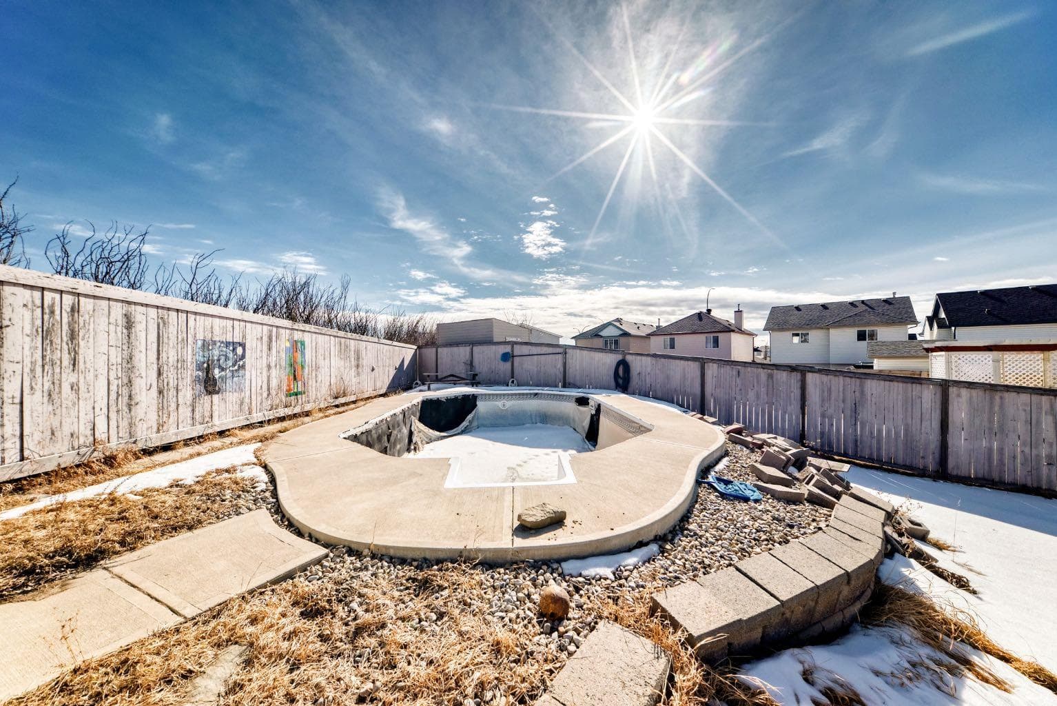 16 Saddlecrest Park NE