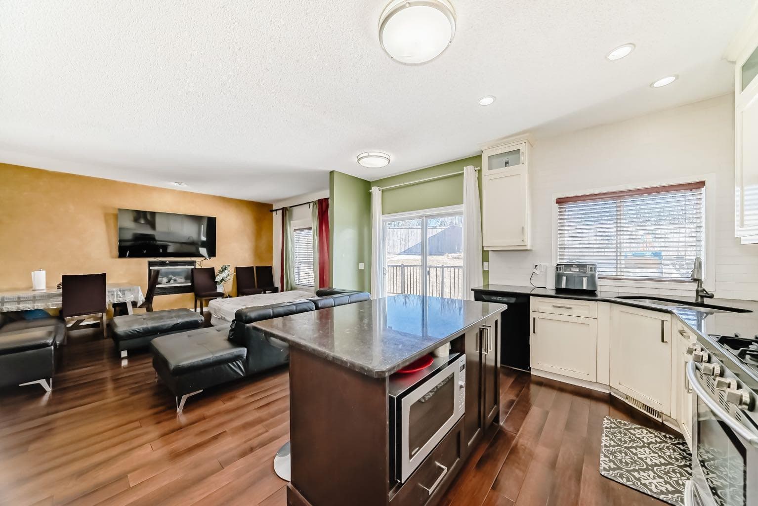 16 Saddlecrest Park NE