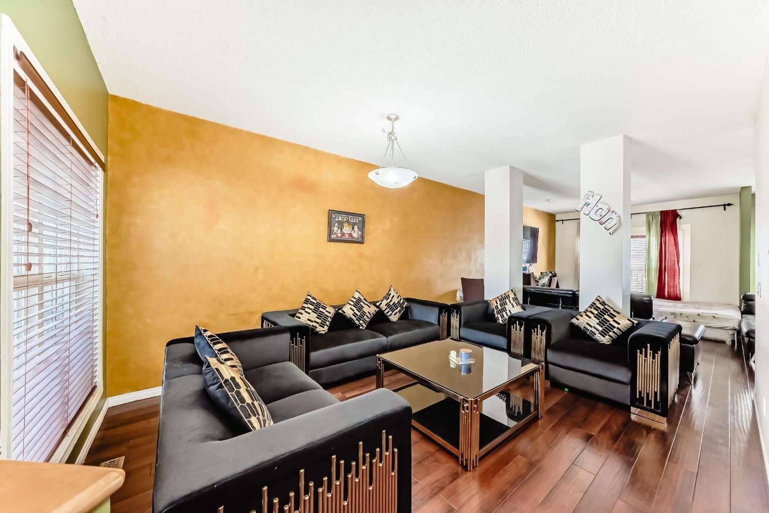 16 Saddlecrest Park NE