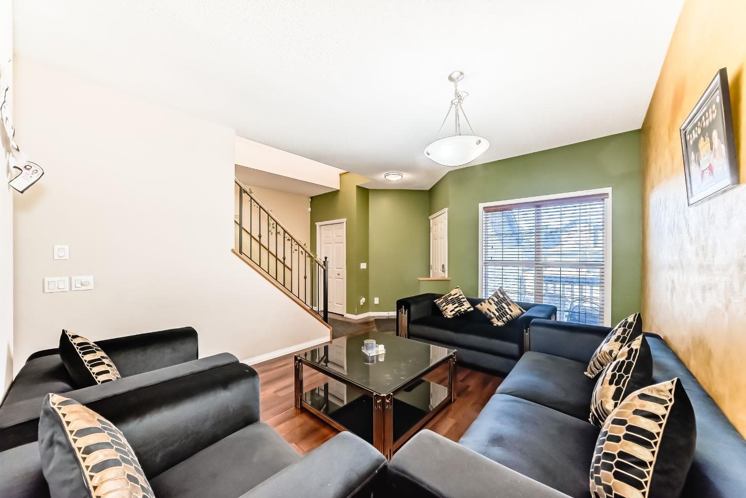 16 Saddlecrest Park NE