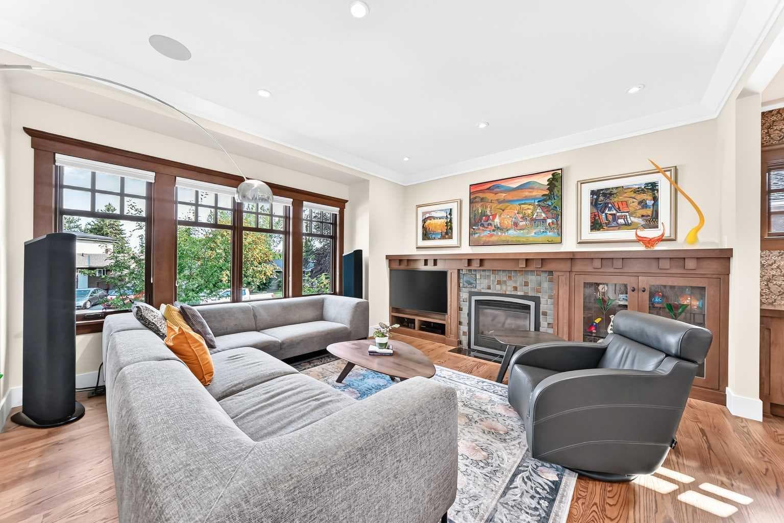 95 Lissington Drive SW