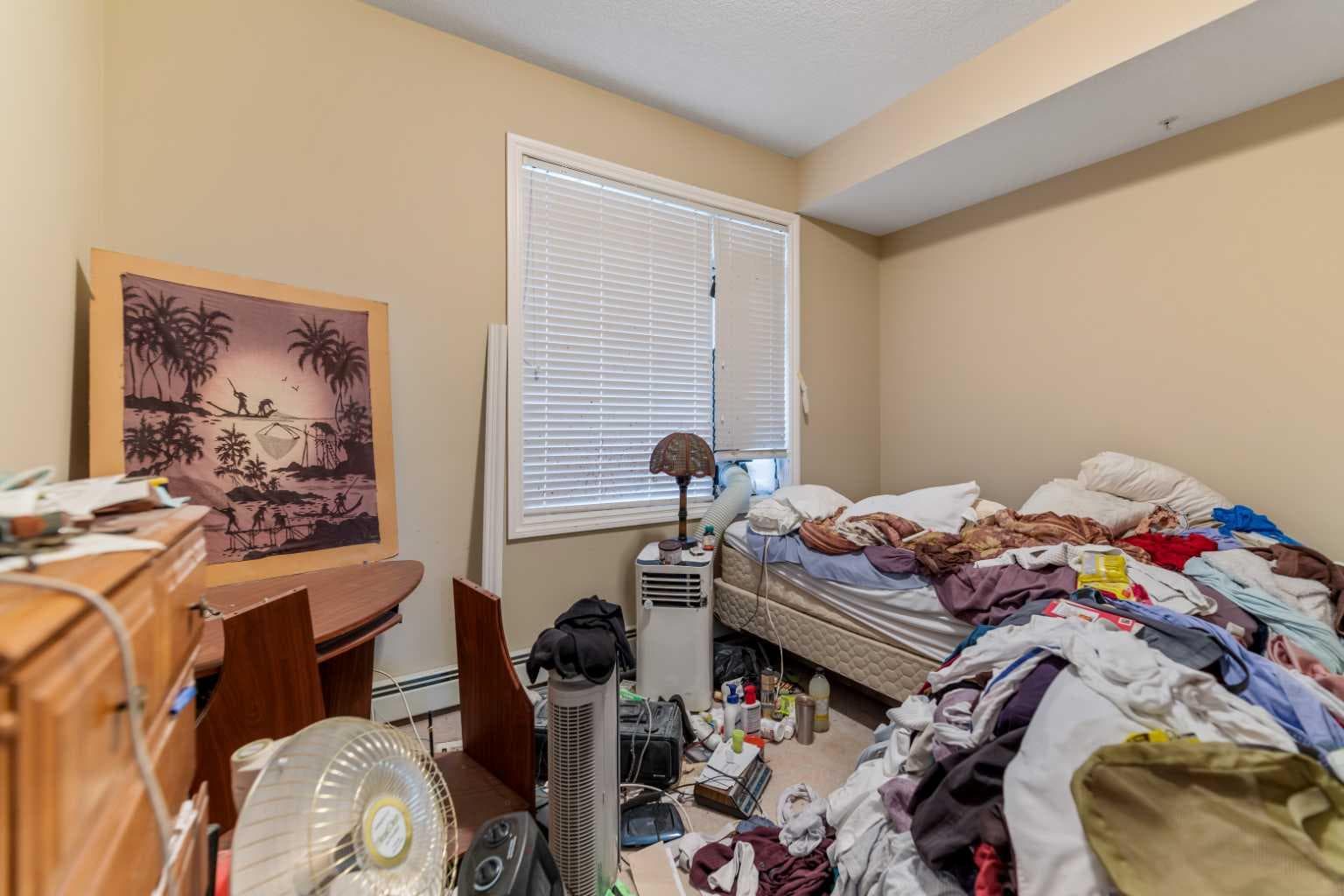 3113, 24 Hemlock Crescent SW