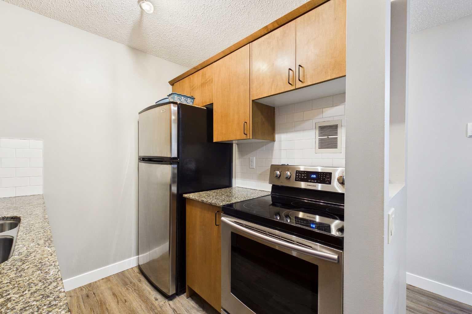 831, 6400 Coach Hill Road SW