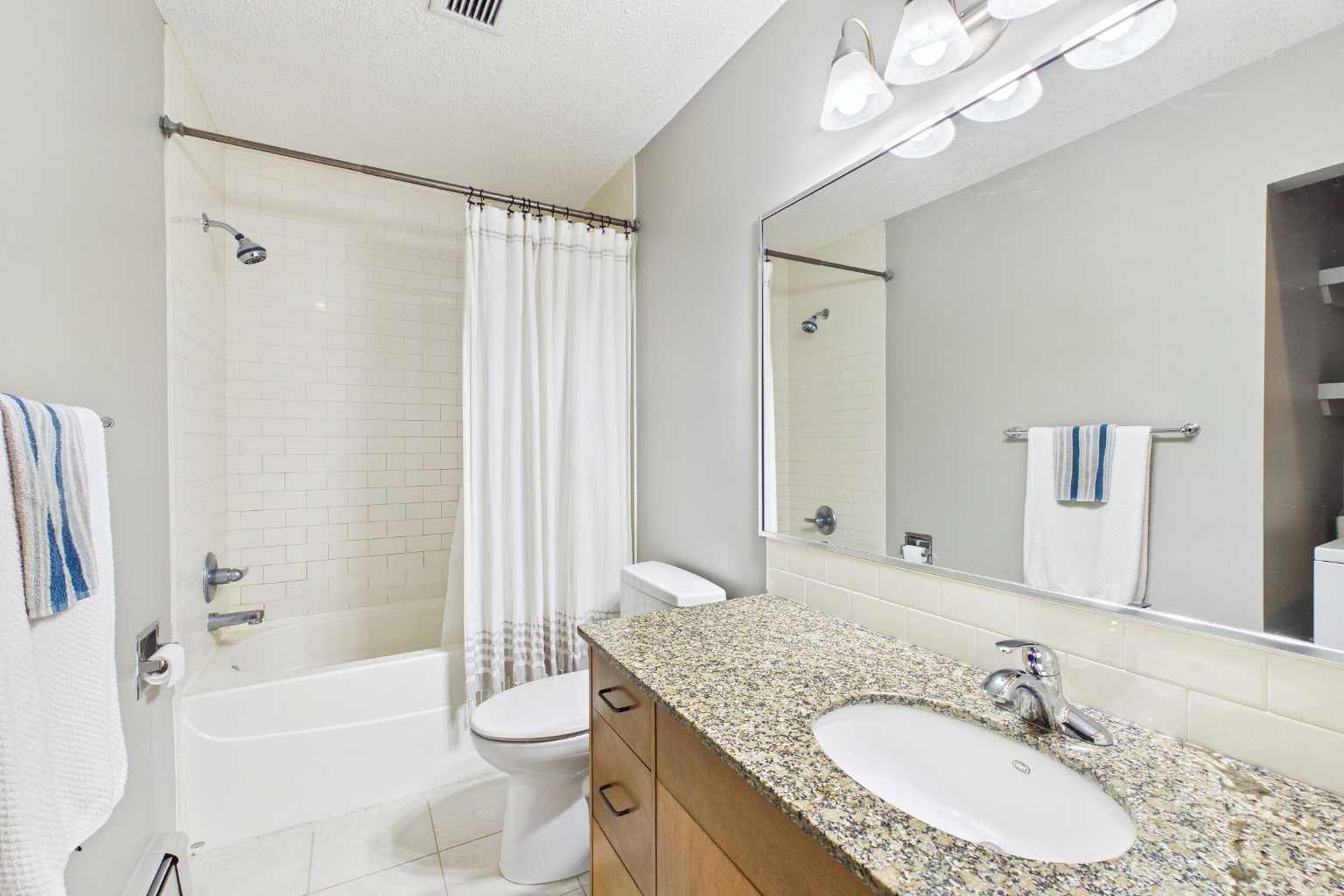 831, 6400 Coach Hill Road SW