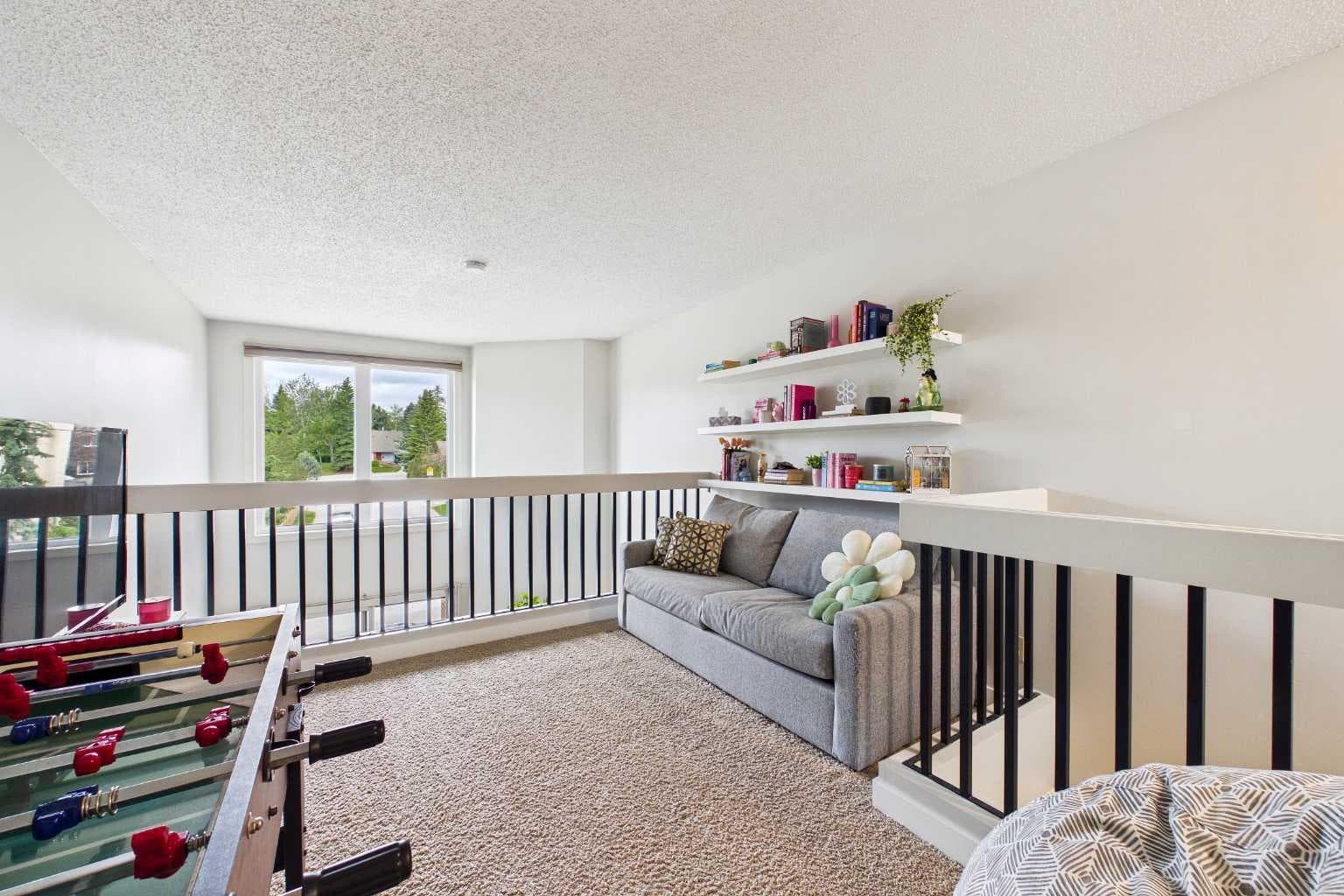 831, 6400 Coach Hill Road SW