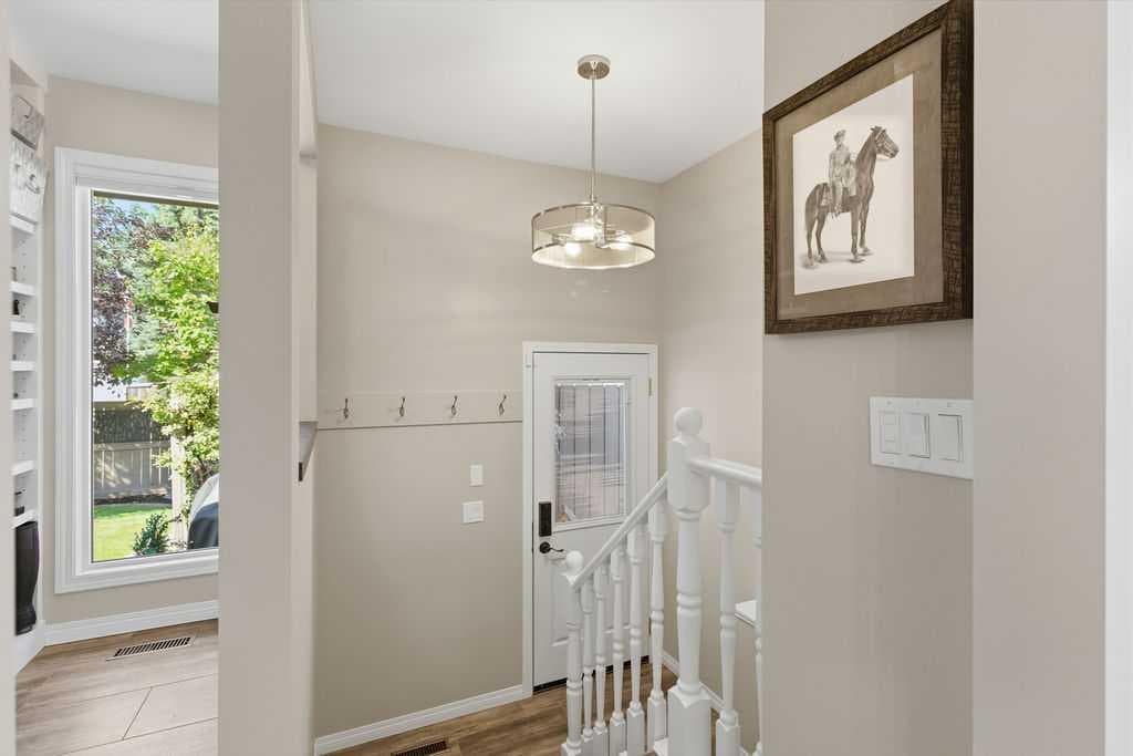 428 Parkridge Rise SE