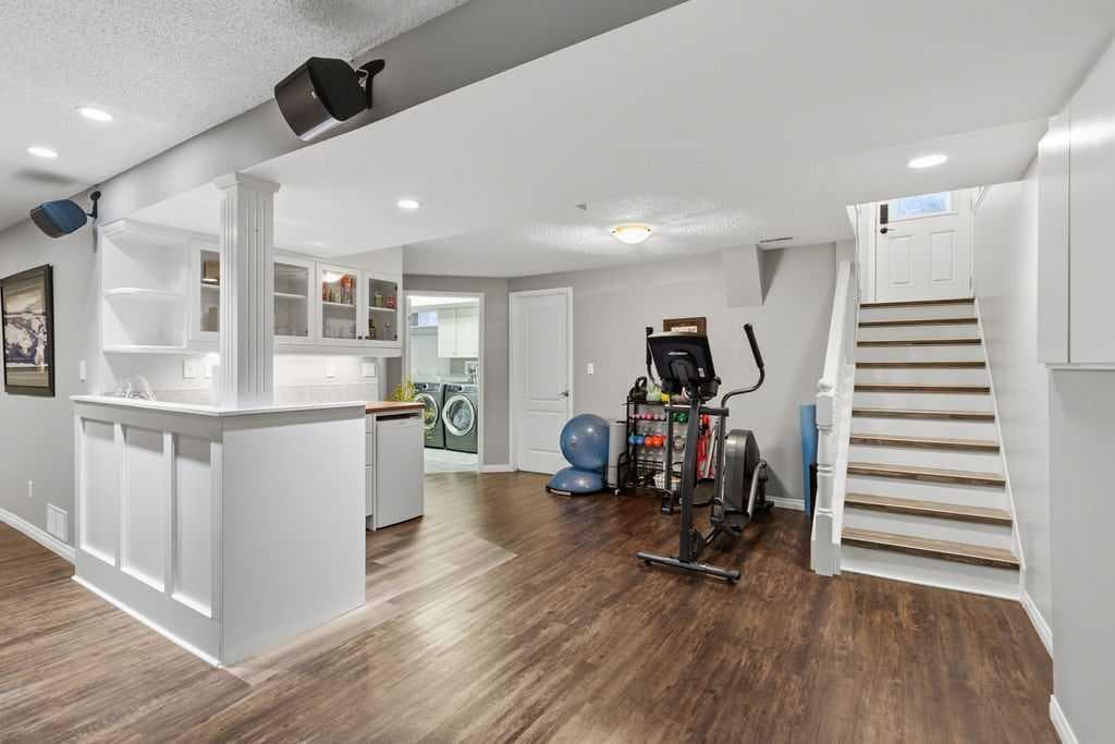 428 Parkridge Rise SE