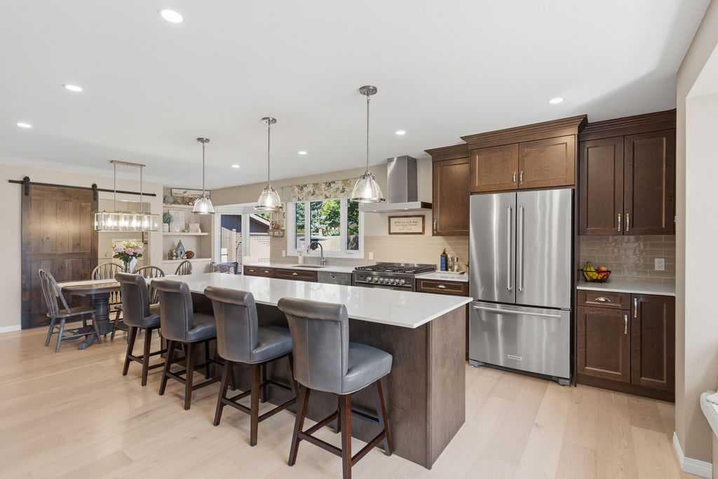 428 Parkridge Rise SE