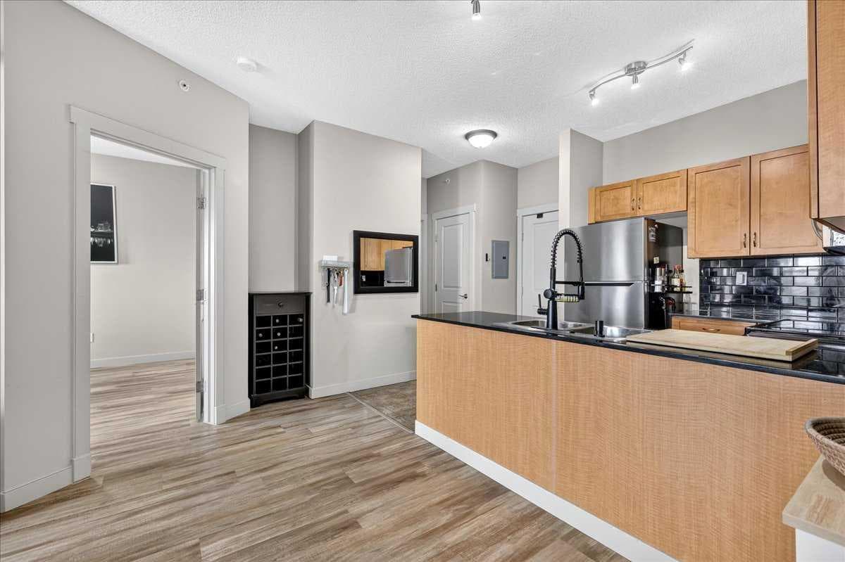 5504, 11811 Lake Fraser Drive SE