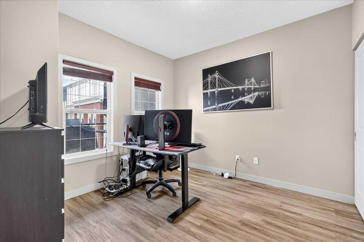5504, 11811 Lake Fraser Drive SE