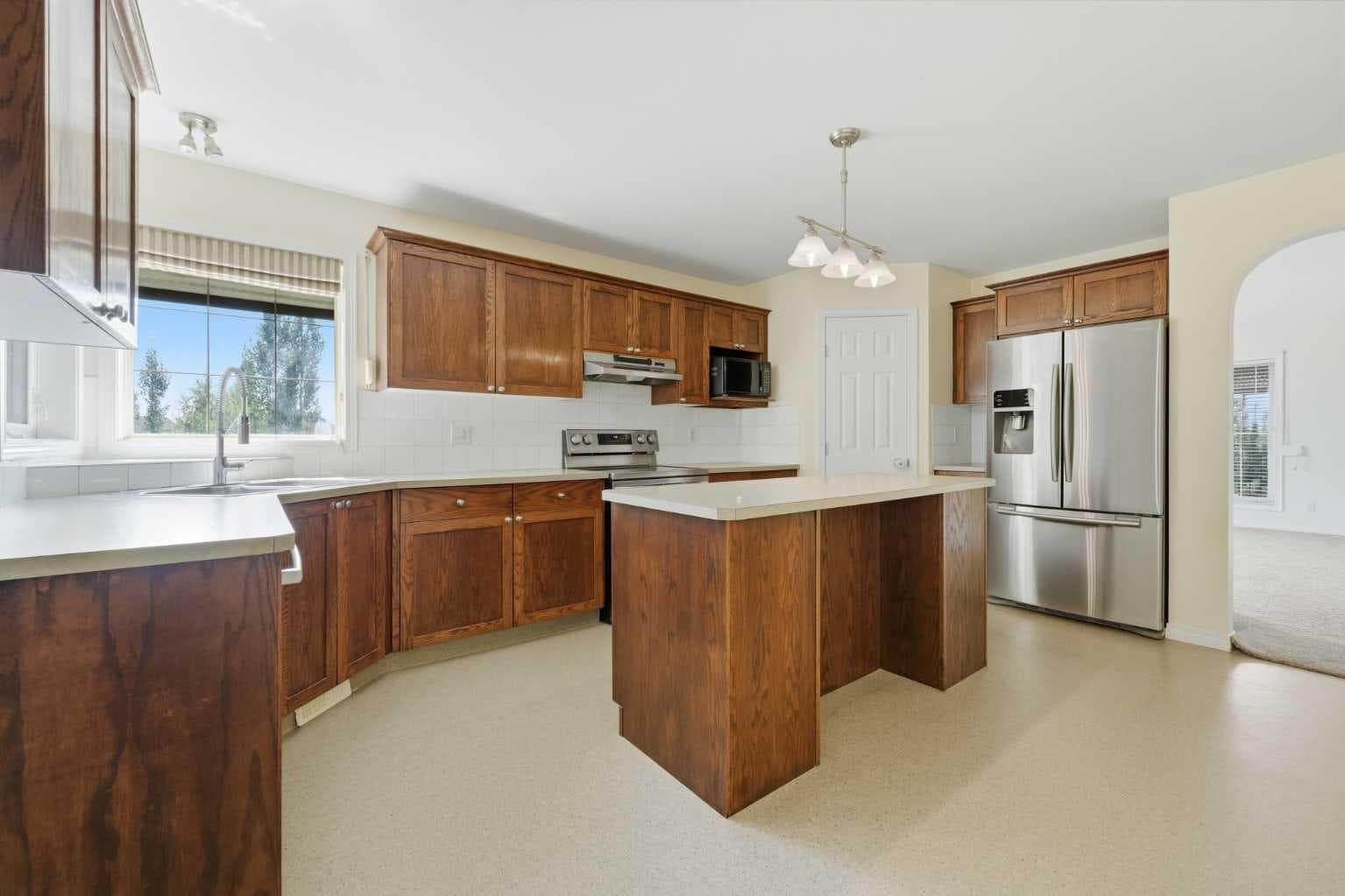 116 Rockyledge Crescent NW