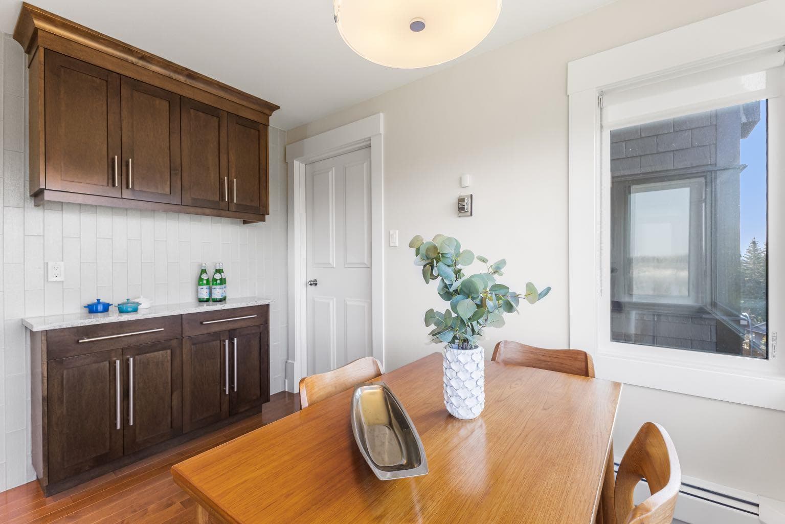4N, 222 Eagle Ridge Drive SW