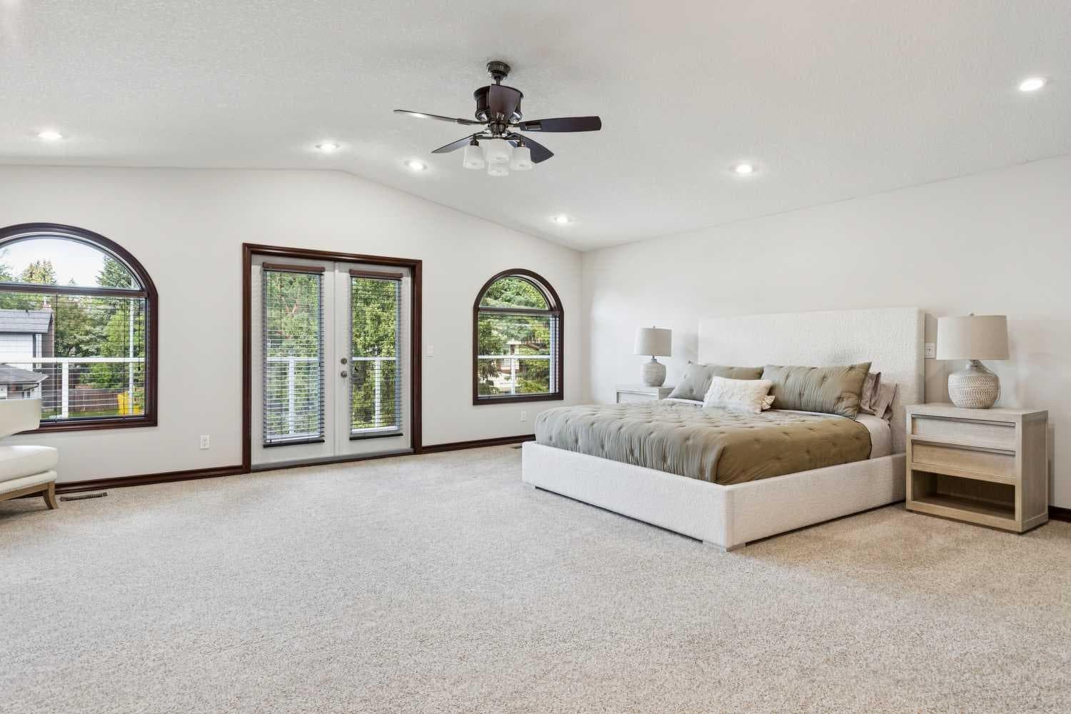 223 Pump Hill Crescent 