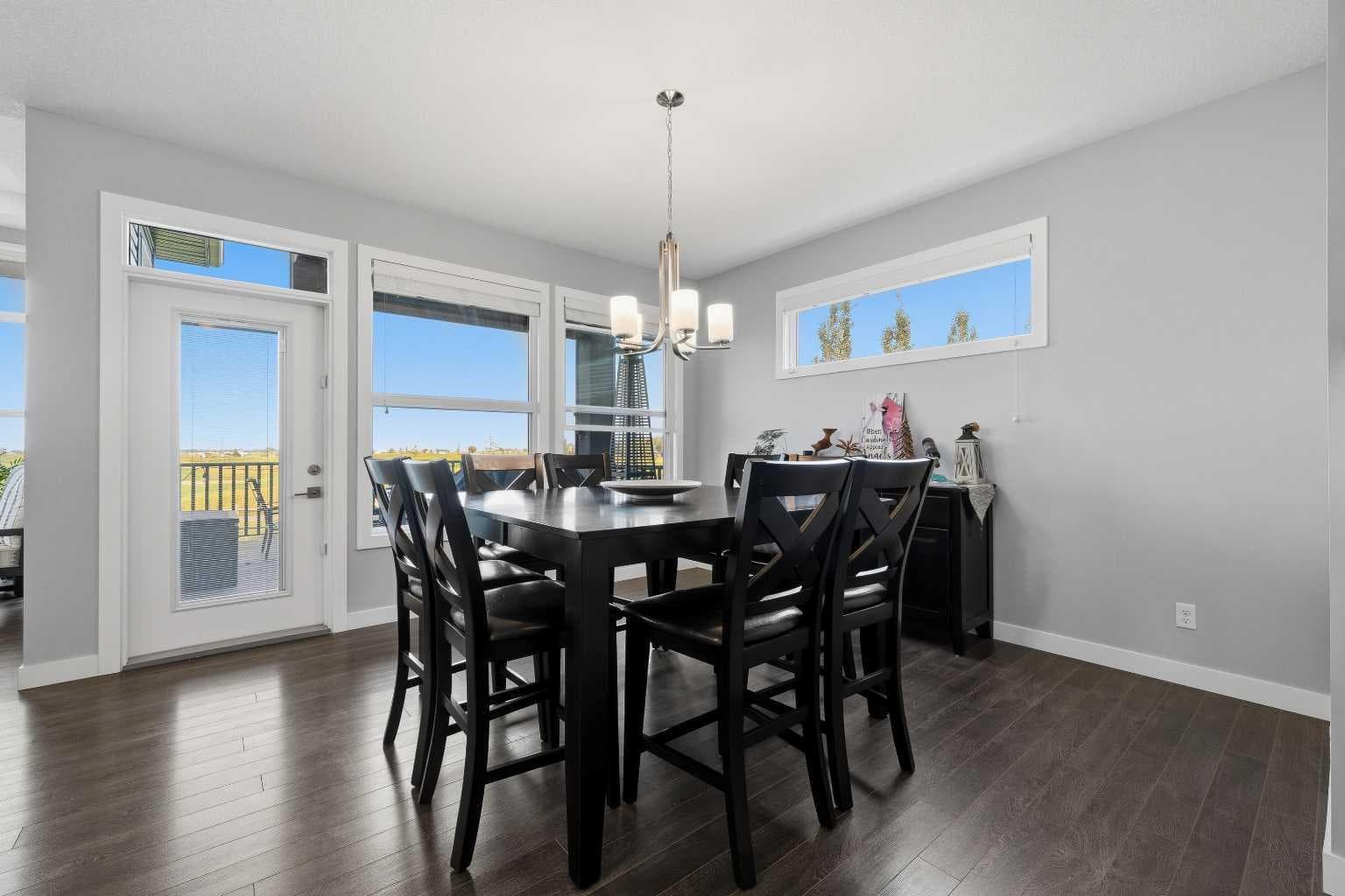 395 Boulder Creek Bay SE