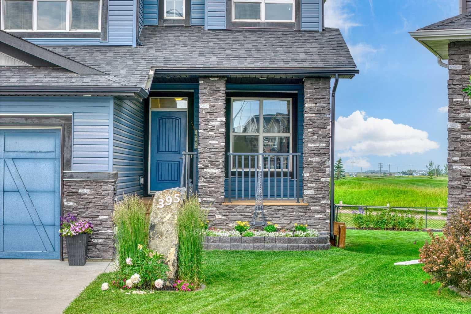 395 Boulder Creek Bay SE